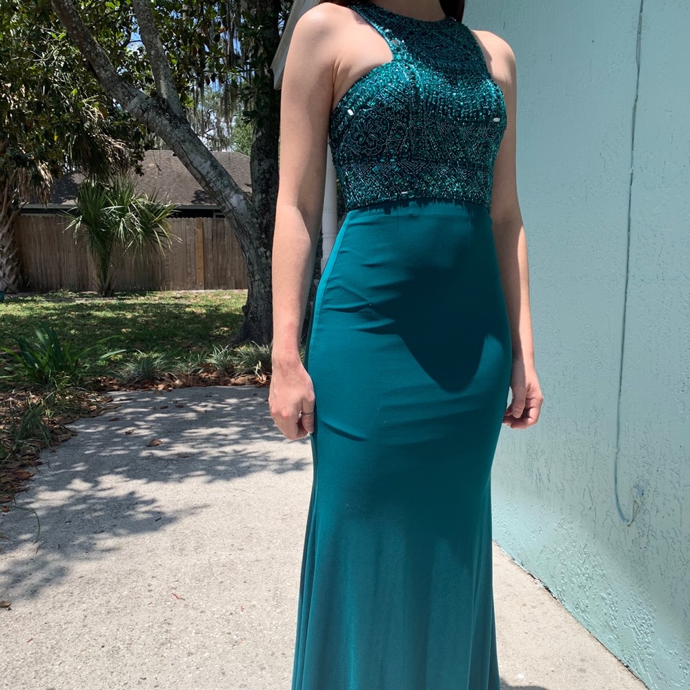 Sherri Hill Green Prom Dress